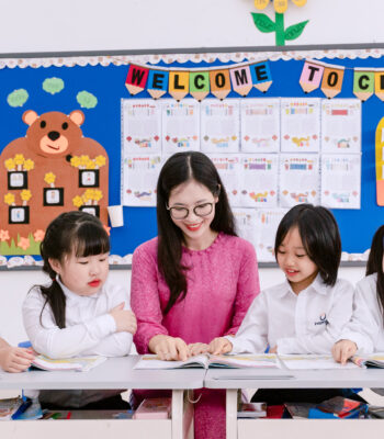 Phenikaa School Teacher